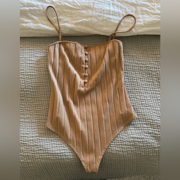 PRIVACY PLEASE ‘Packston’ bodysuit - Picture 2 of 4